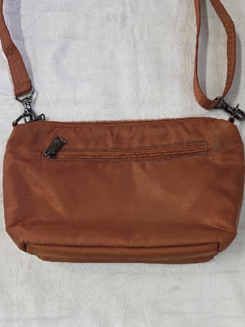 Lug Quilted Crossbody Bag - Walnut Brown - Picture 3 of 9